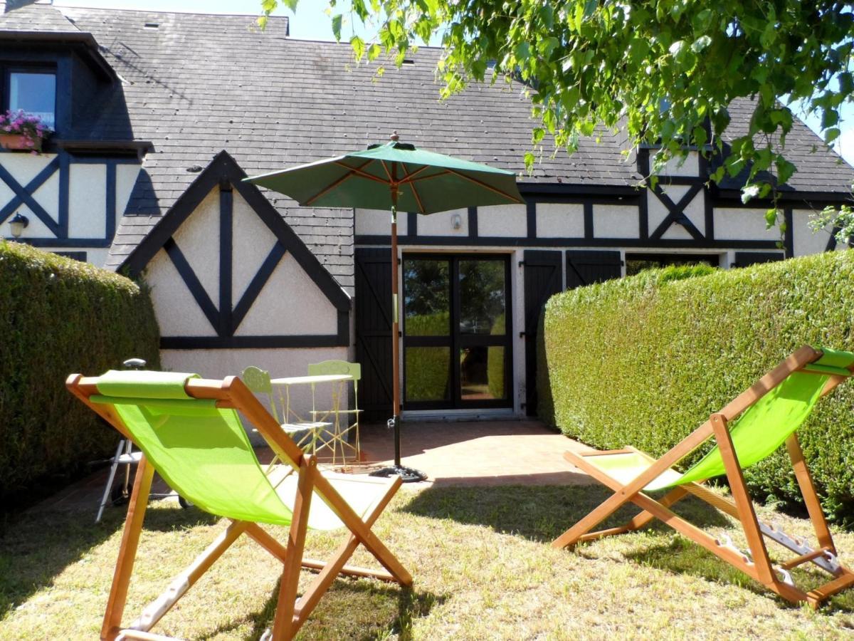 קאבורג Charmant Cottage Normand Avec Jardin, Proche Hippodrome, Piscine Chauffee Et Tennis, Parking Prive - Fr-1-487-288 מראה חיצוני תמונה